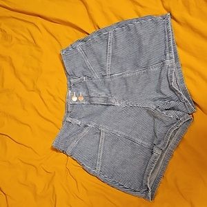 Blue and white pinstripe high waisted shorts (Size 6/28)